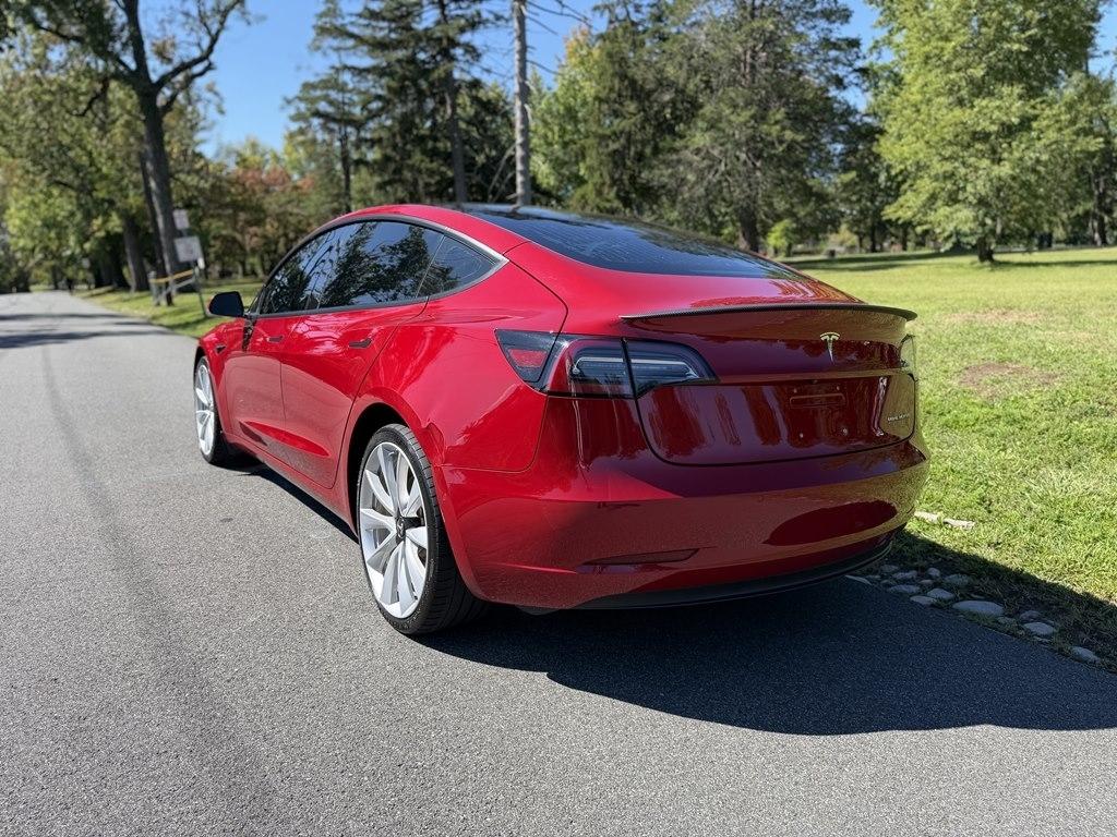 Tesla Model 3  2018