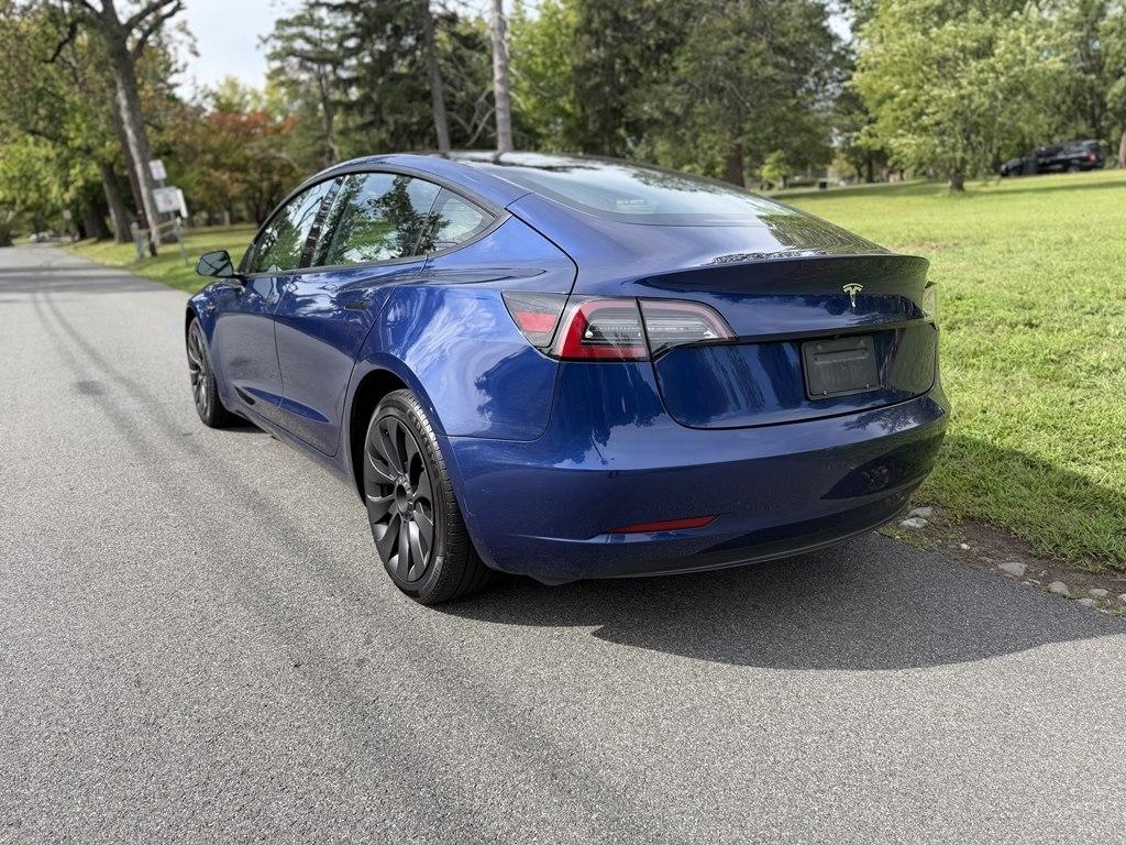 Tesla Model 3  2023