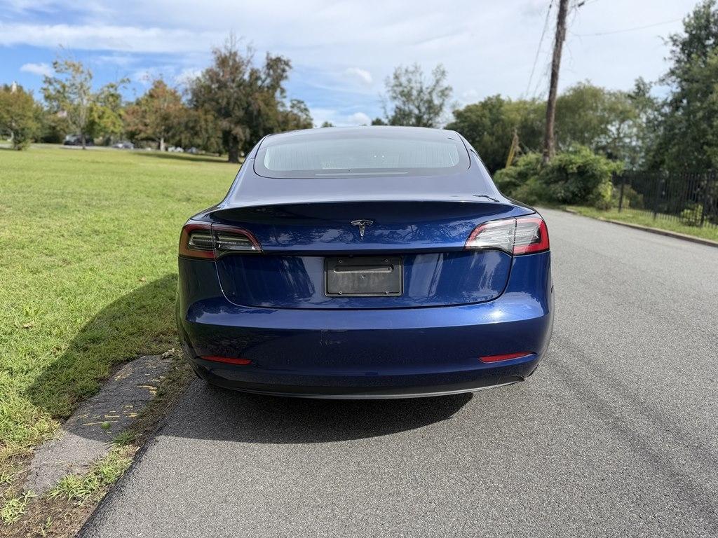 Tesla Model 3  2023