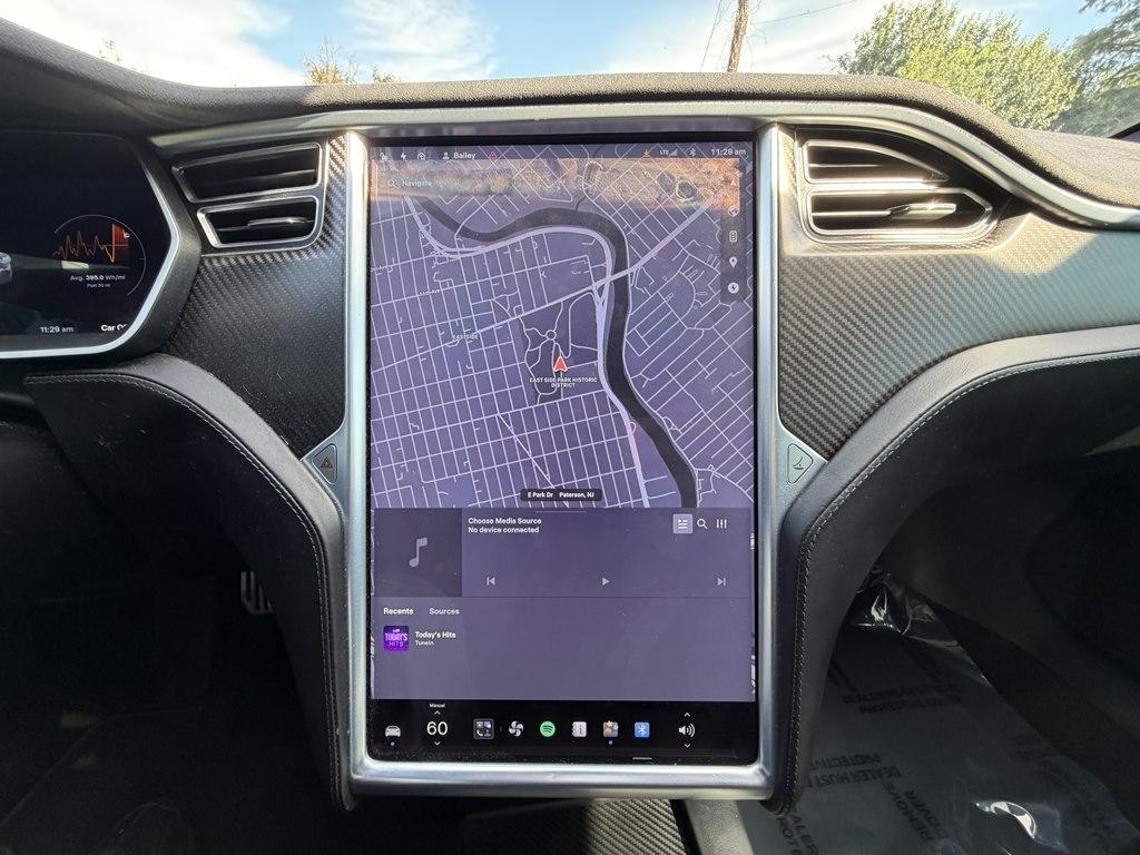 Tesla Model S  2016