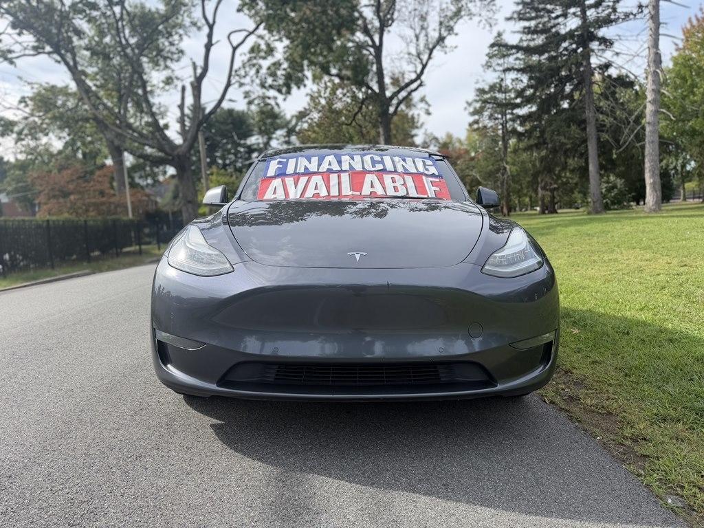 Tesla Model Y  2022