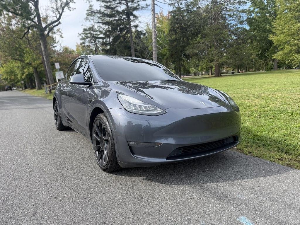 Tesla Model Y  2022