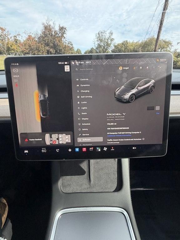 Tesla Model Y  2022
