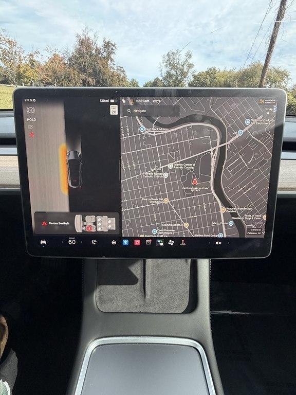 Tesla Model Y  2022
