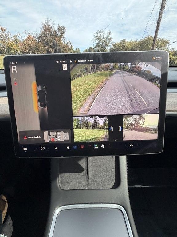 Tesla Model Y  2022