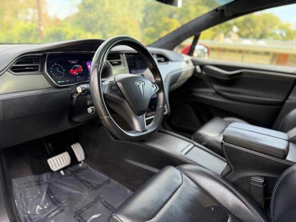 Tesla Model X  2018