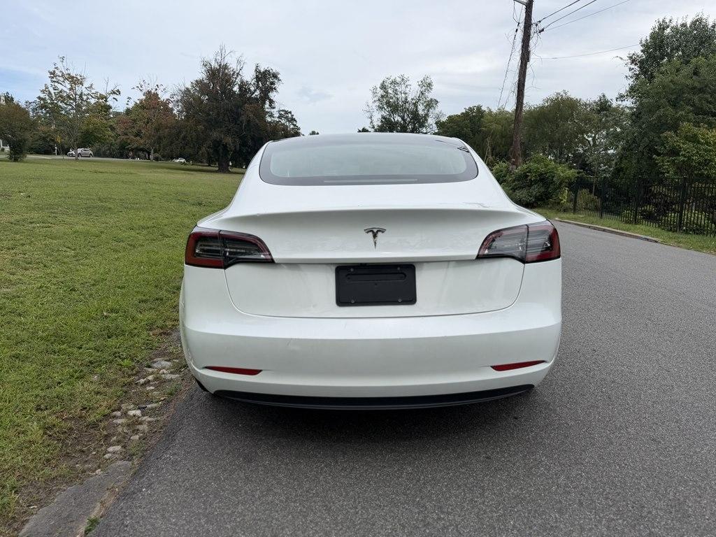 Tesla Model 3  2023