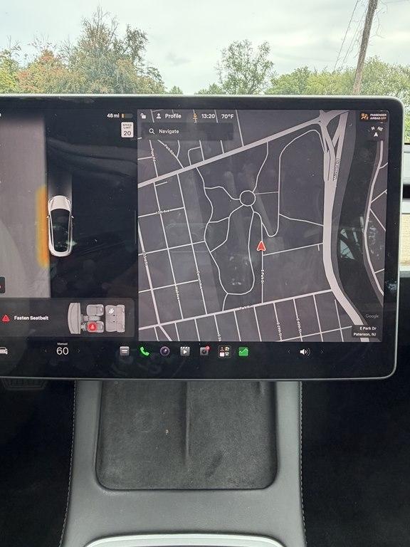 Tesla Model 3  2023