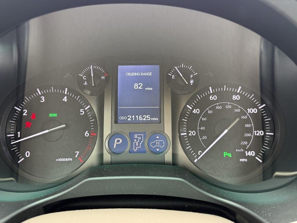 Lexus GX photo 11