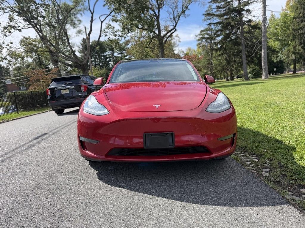 Tesla Model Y  2021