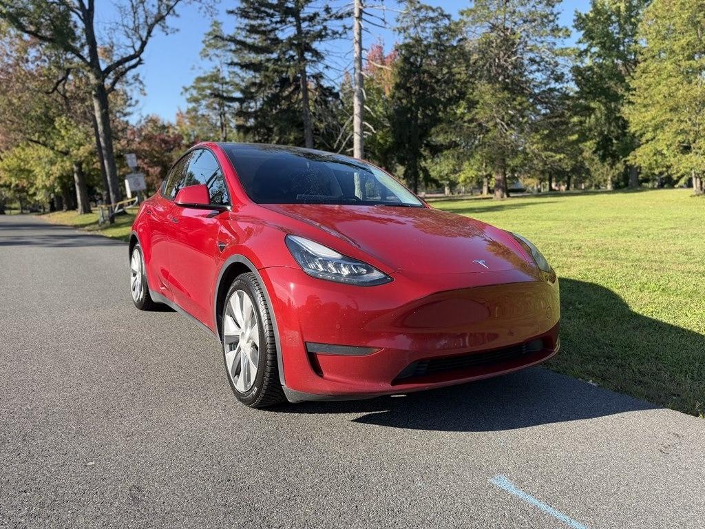 Tesla Model Y  2021