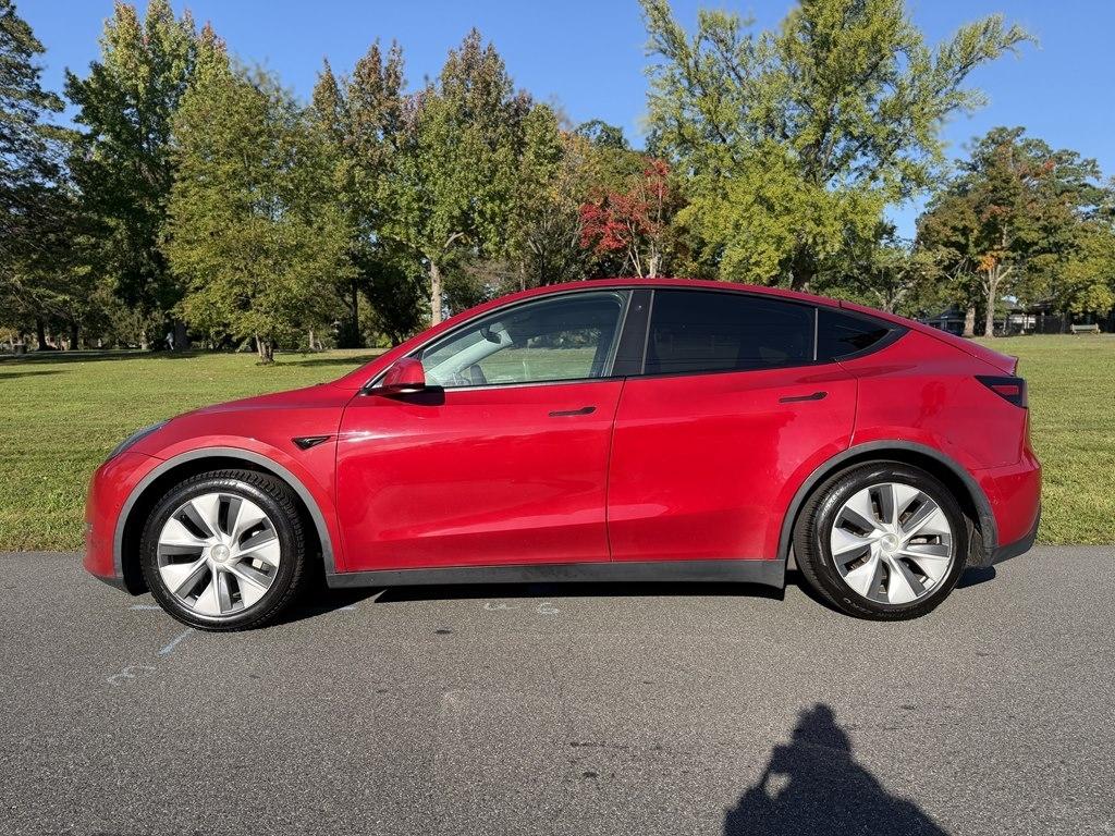 Tesla Model Y  2021