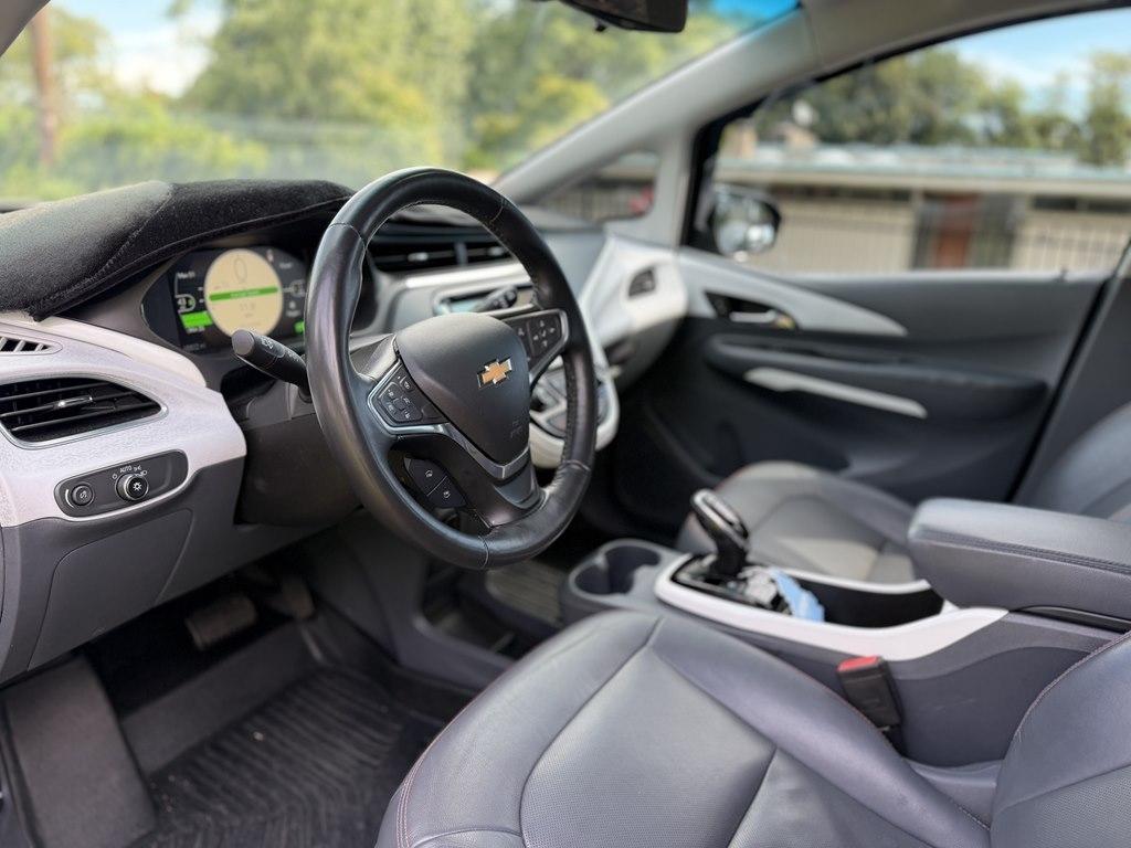 Chevrolet Bolt EV photo 10