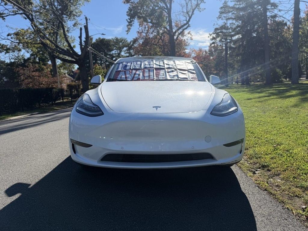 Tesla Model Y  2022