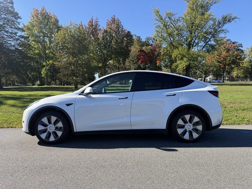 Tesla Model Y  2022