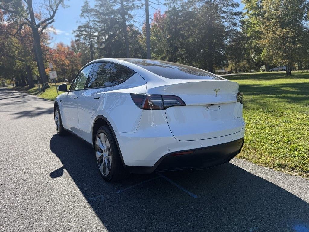 Tesla Model Y  2022