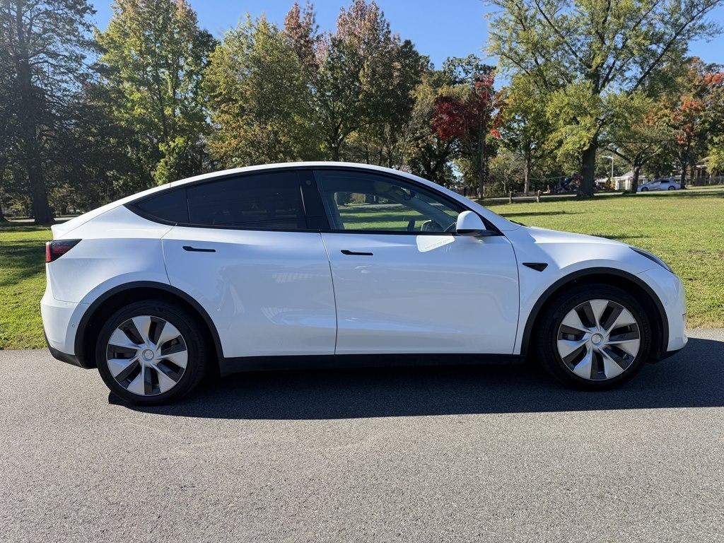 Tesla Model Y  2022