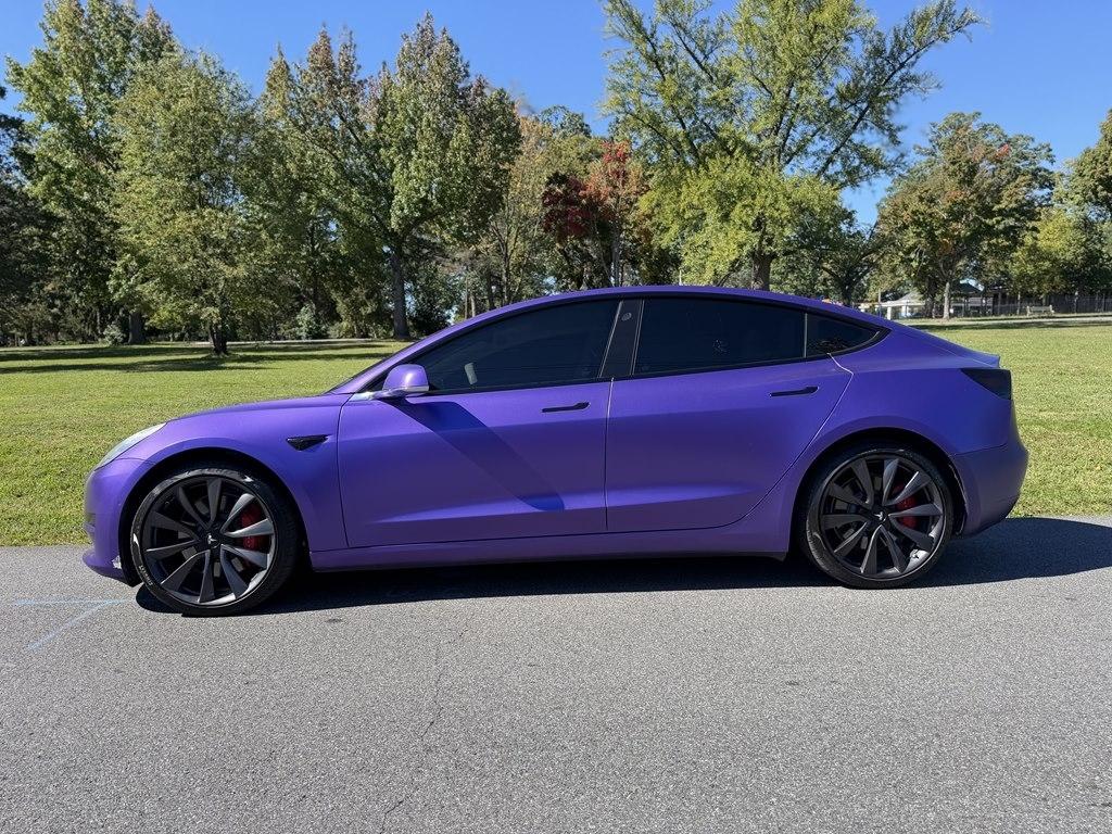 Tesla Model 3  2020