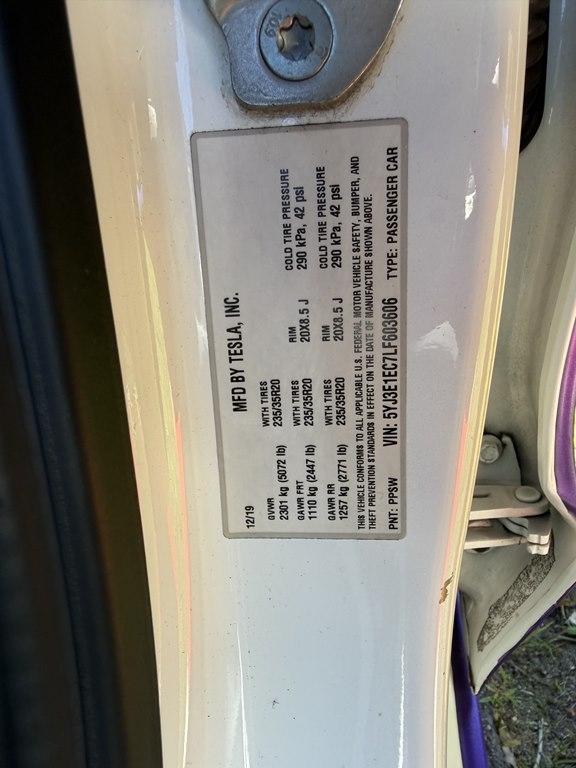 Tesla Model 3  2020