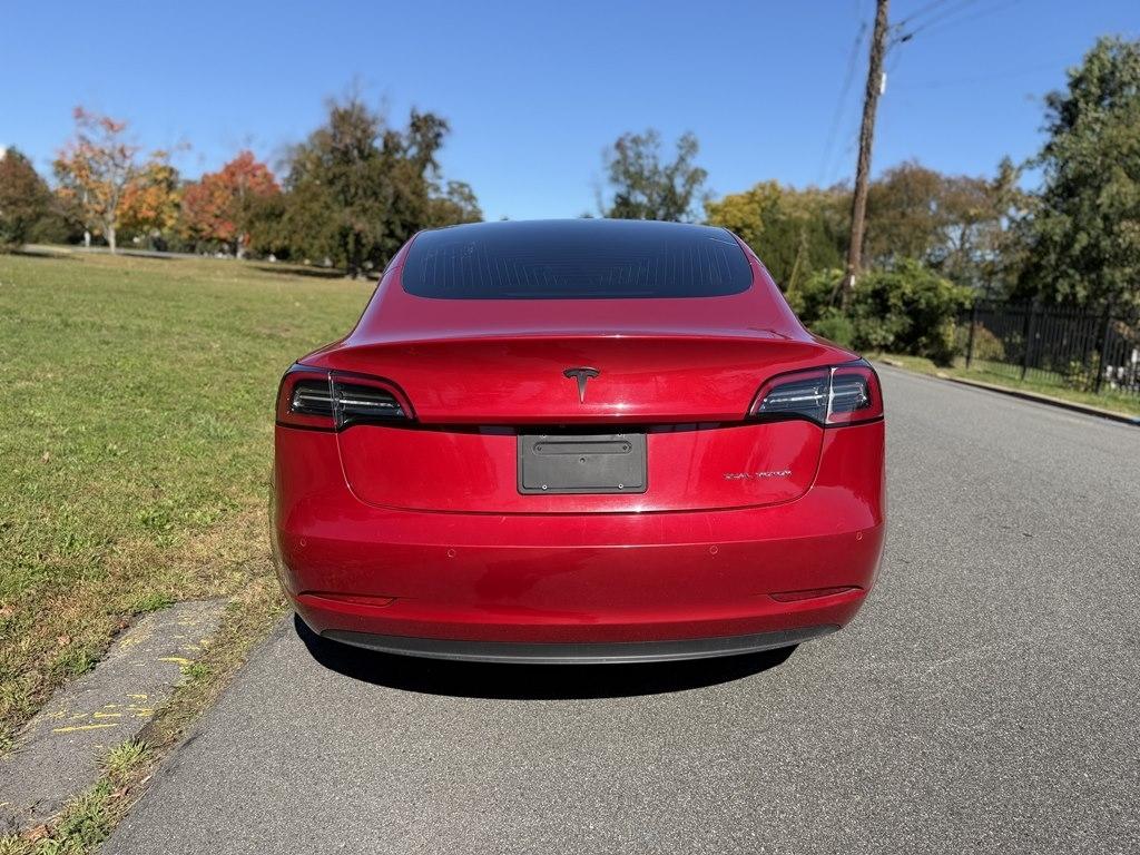 Tesla Model 3  2020