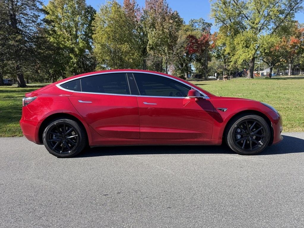 Tesla Model 3  2020