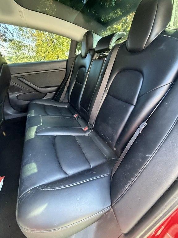 Tesla Model 3  2020