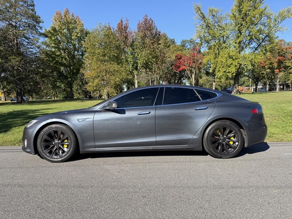 Tesla Model S  2016
