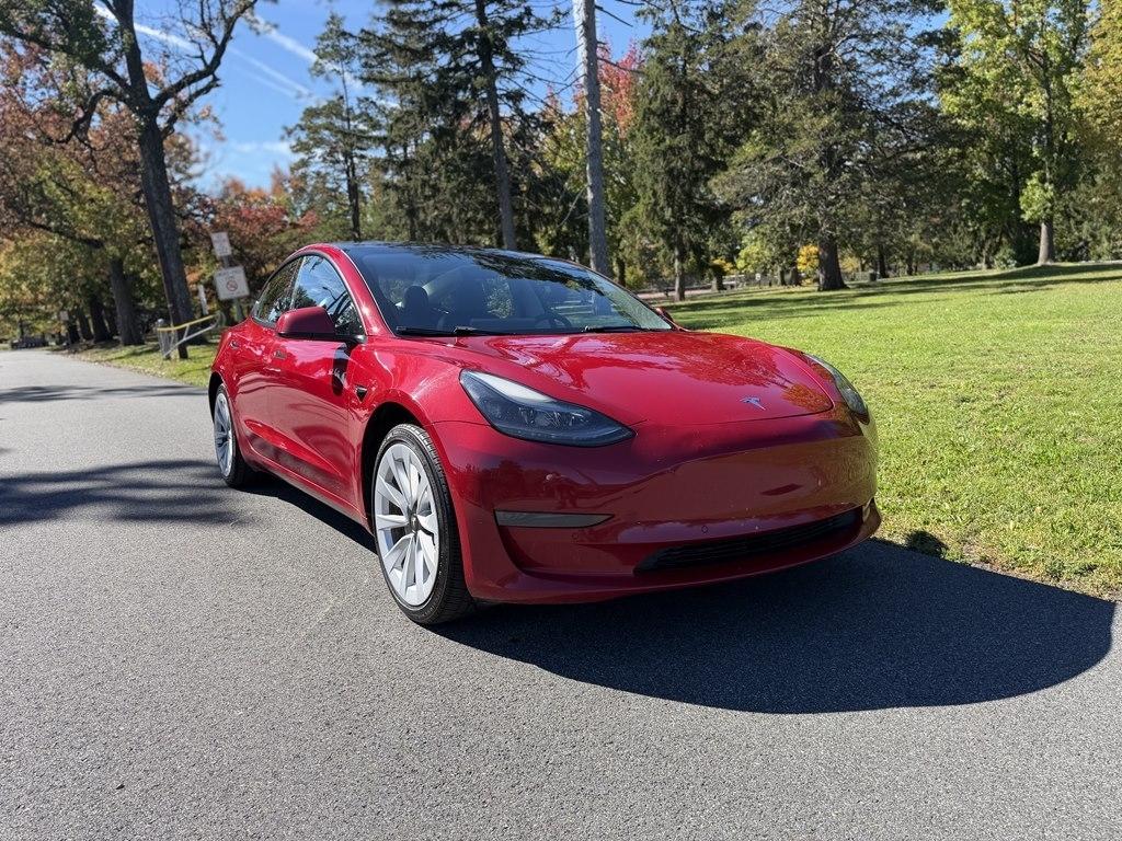 Tesla Model 3  2022