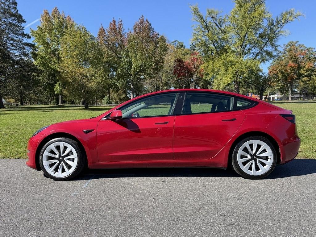 Tesla Model 3  2022