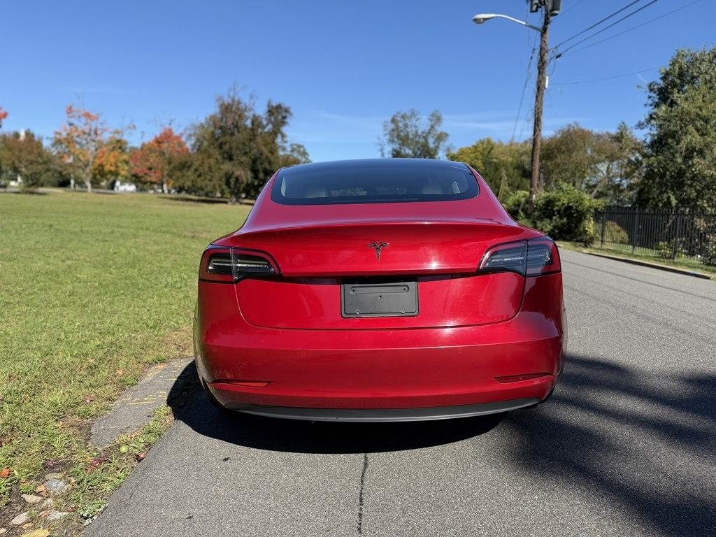 Tesla Model 3  2022