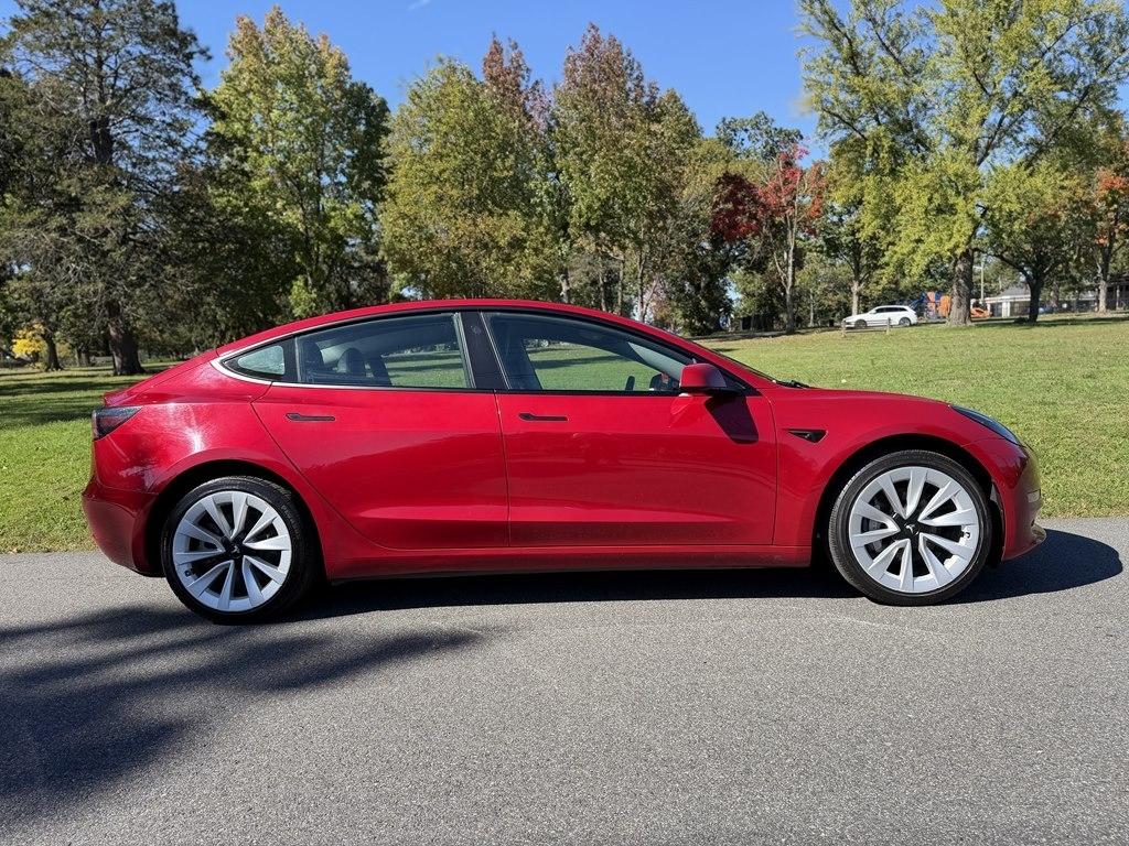 Tesla Model 3  2022
