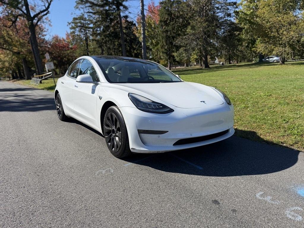 Tesla Model 3  2018