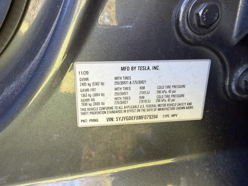 Tesla Model Y  2021