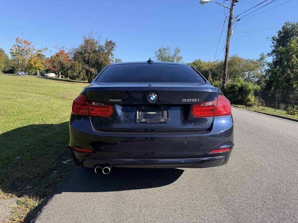 BMW 3 Series  2015