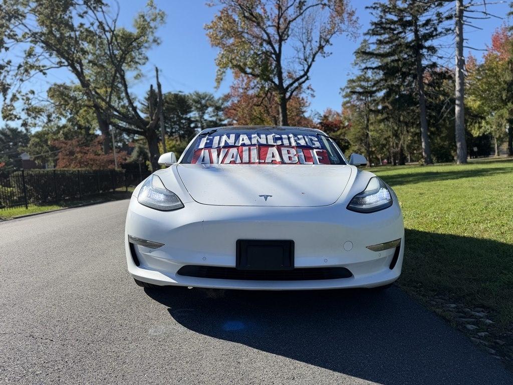 Tesla Model 3  2018