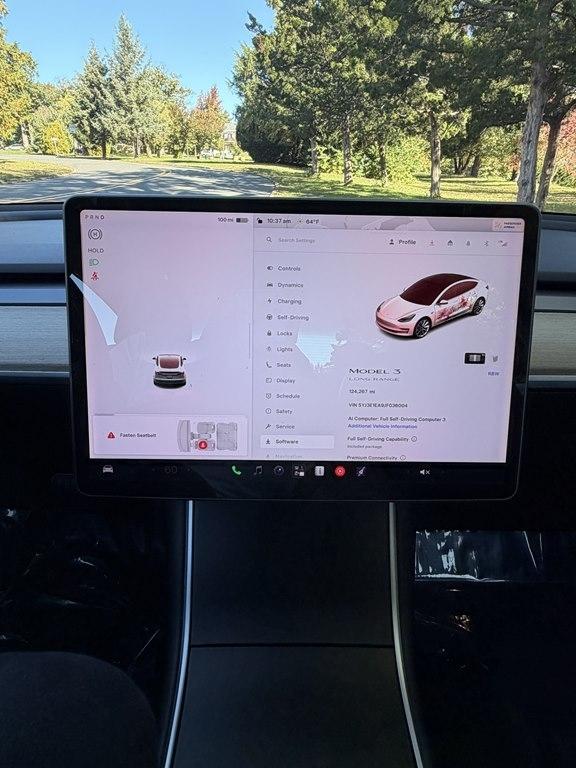 Tesla Model 3  2018