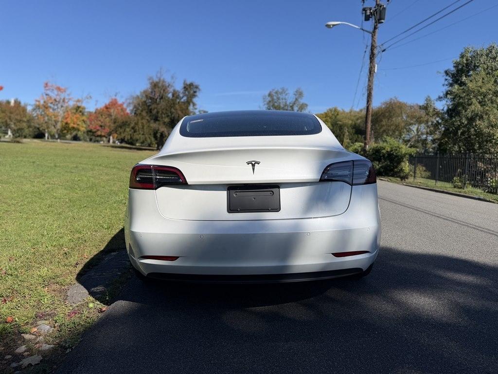 Tesla Model 3  2020