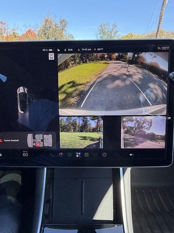 Tesla Model 3  2020