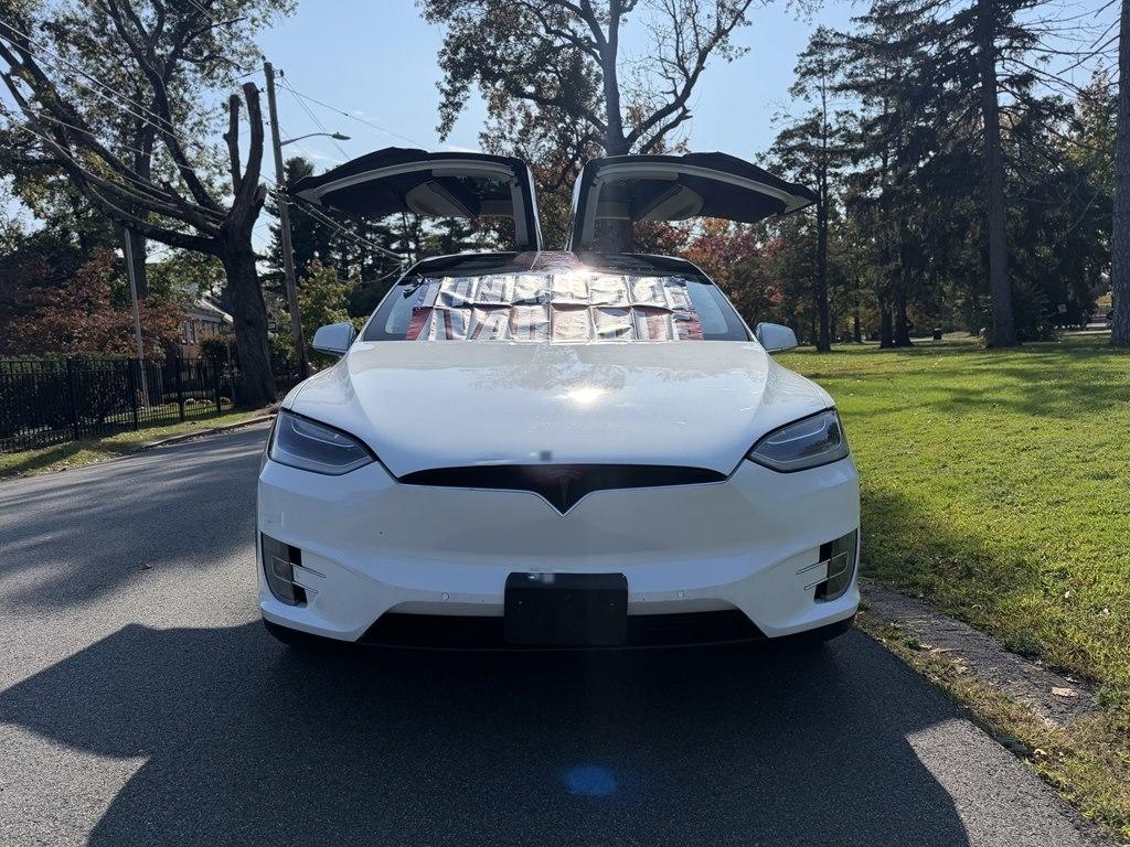 Tesla Model X  2017