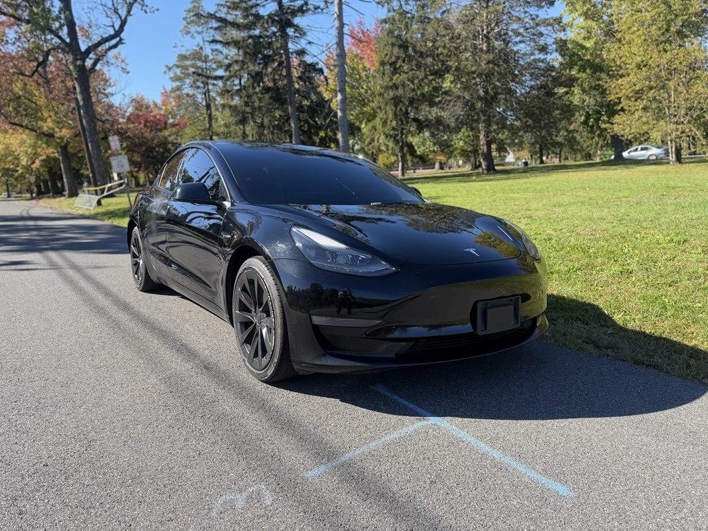 Tesla Model 3  2022