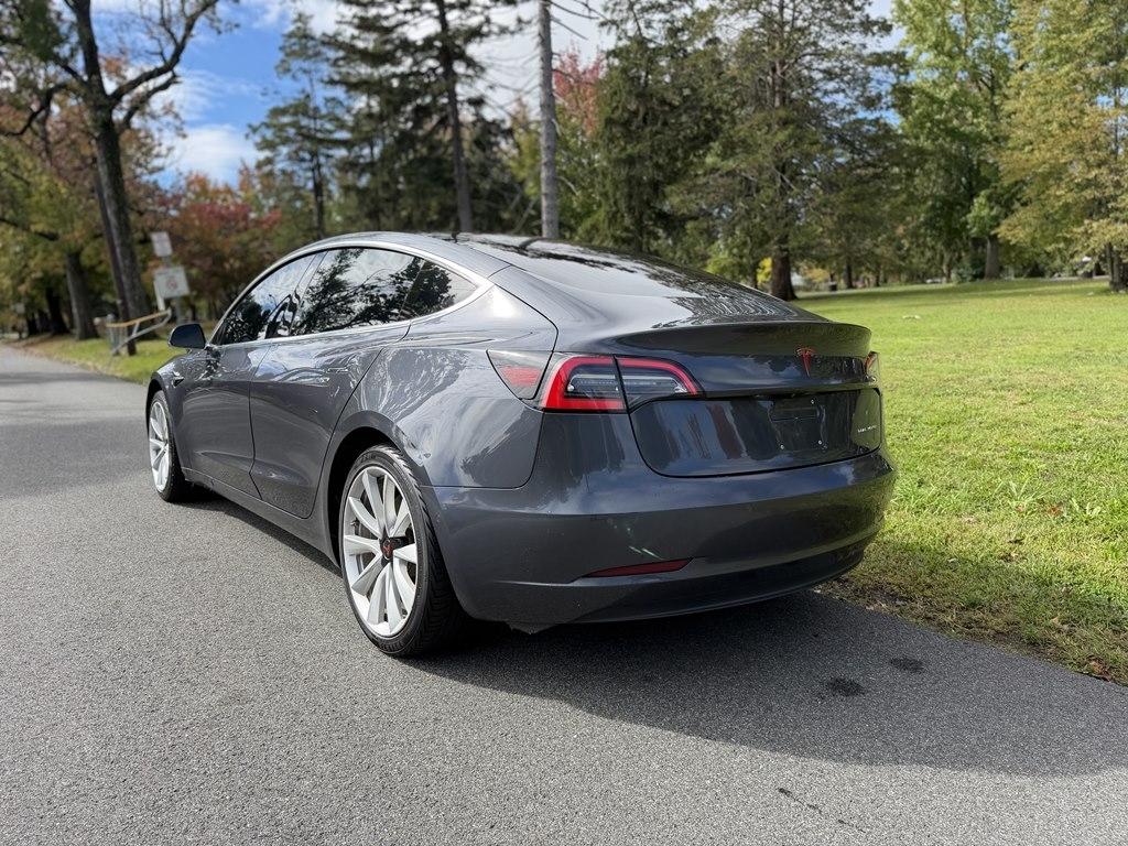Tesla Model 3  2018