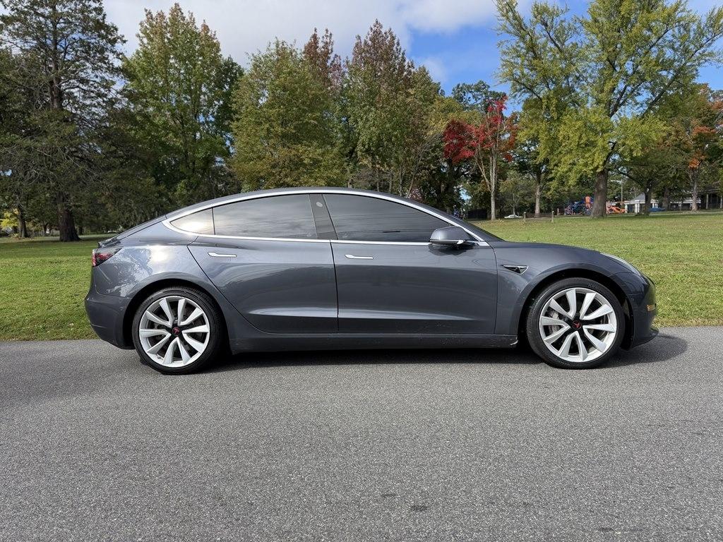 Tesla Model 3  2018