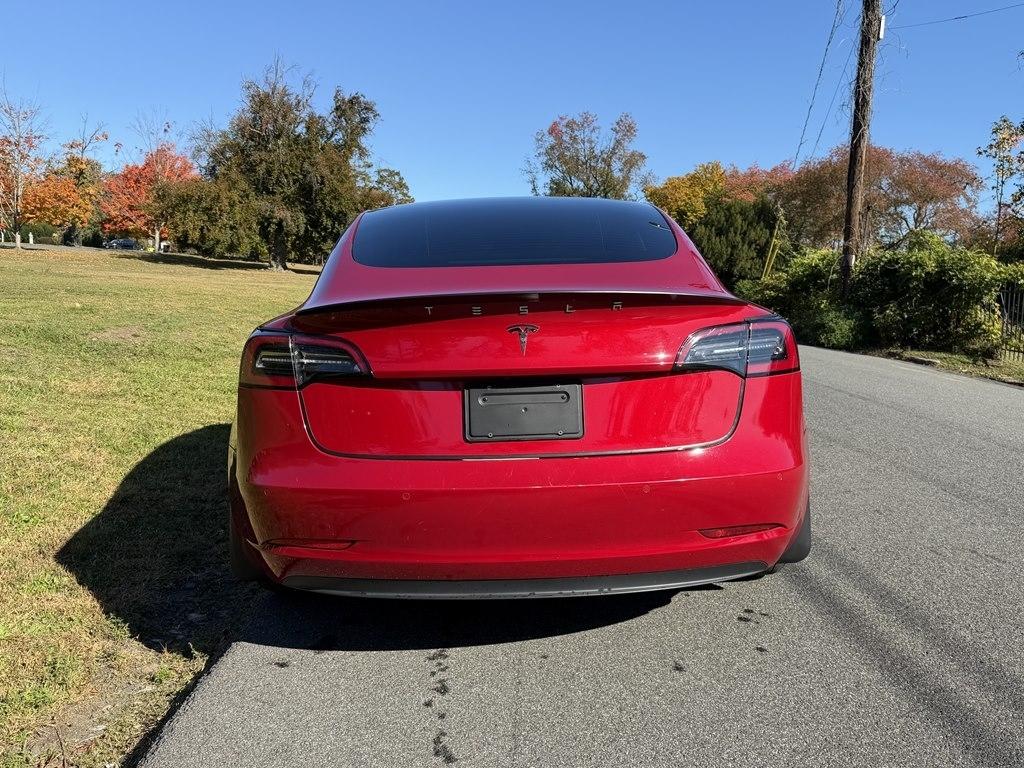 Tesla Model 3  2022