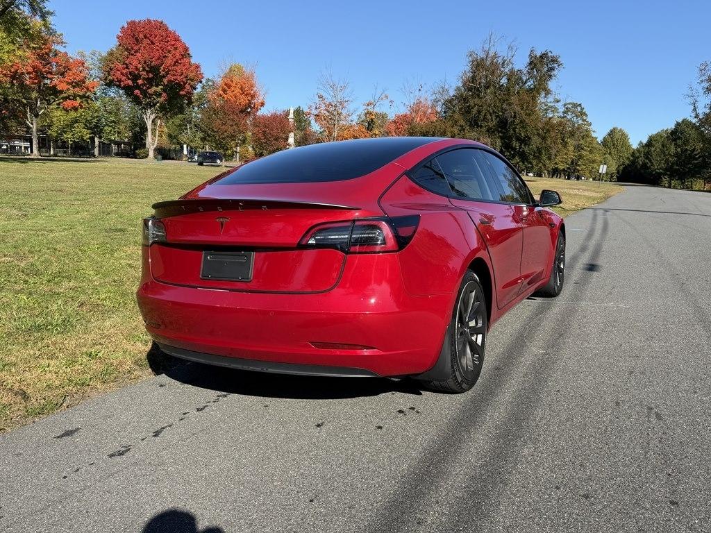 Tesla Model 3  2022