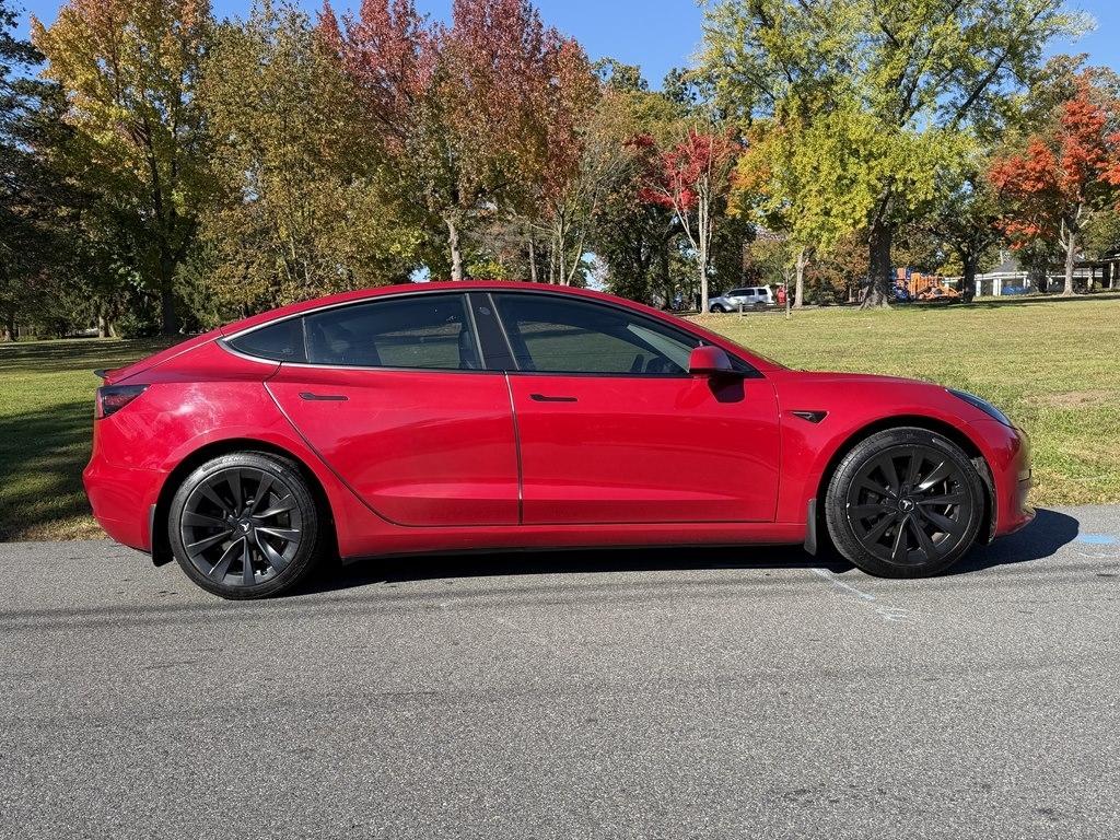 Tesla Model 3  2022