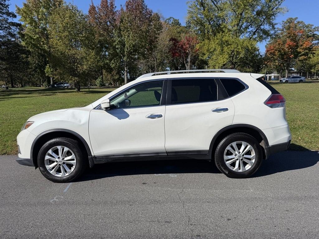 Nissan Rogue  2015