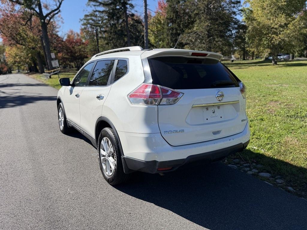 Nissan Rogue  2015