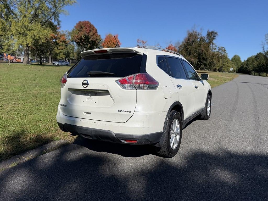 Nissan Rogue  2015