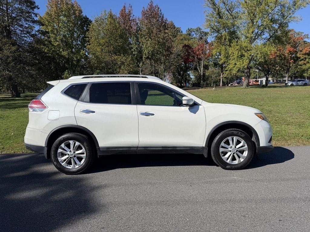 Nissan Rogue  2015