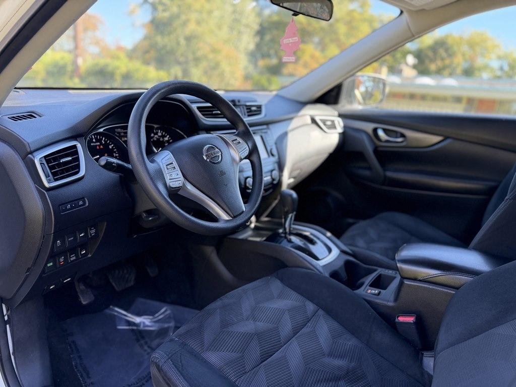 Nissan Rogue  2015